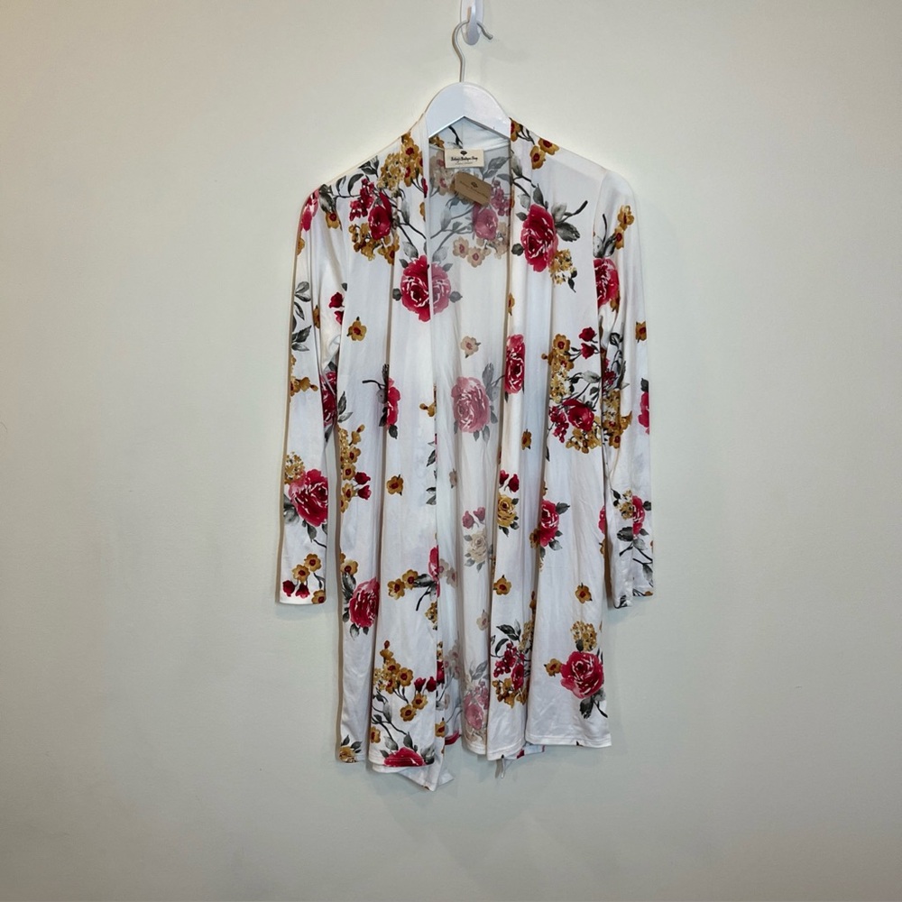 Betseys Boutique White Open Front Cardigan Floral Bridal Shower NWT Small